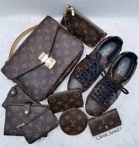 does louis vuitton own burberry.